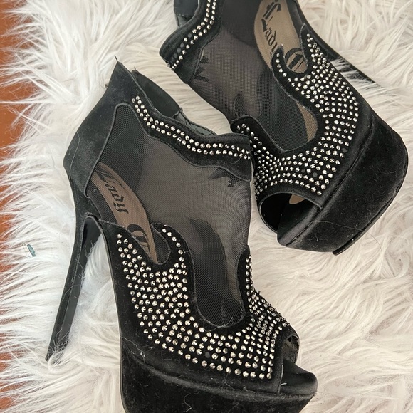 Black mesh heels - Picture 1 of 3